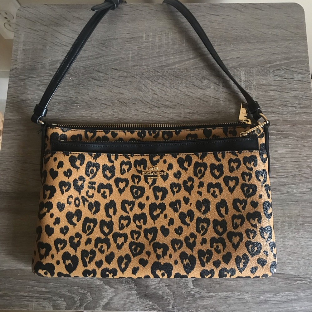 CHEETAH/LEOPARD/ANIMAL PRINT COACH CROSSBODY